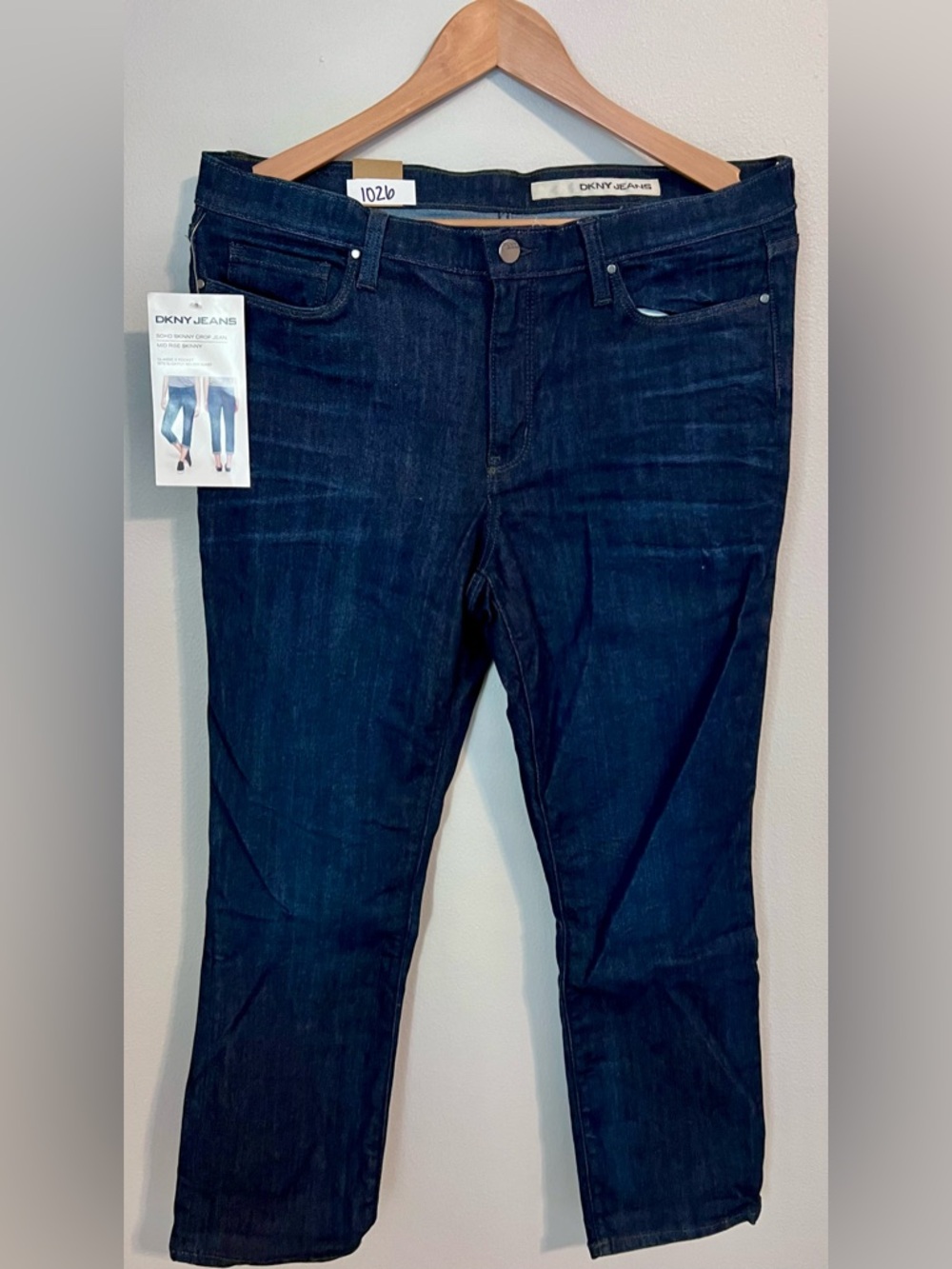 DKNY Soho Skinny Crop Jeans |Size 12 | NWT | Mid Rise Dark Wash Stretch
